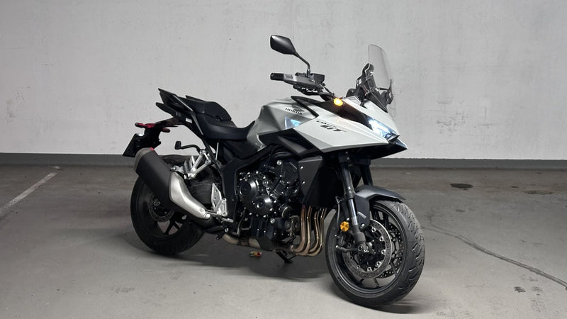 Test av Honda CB1000GT: Mye motorsykkel for pengene
