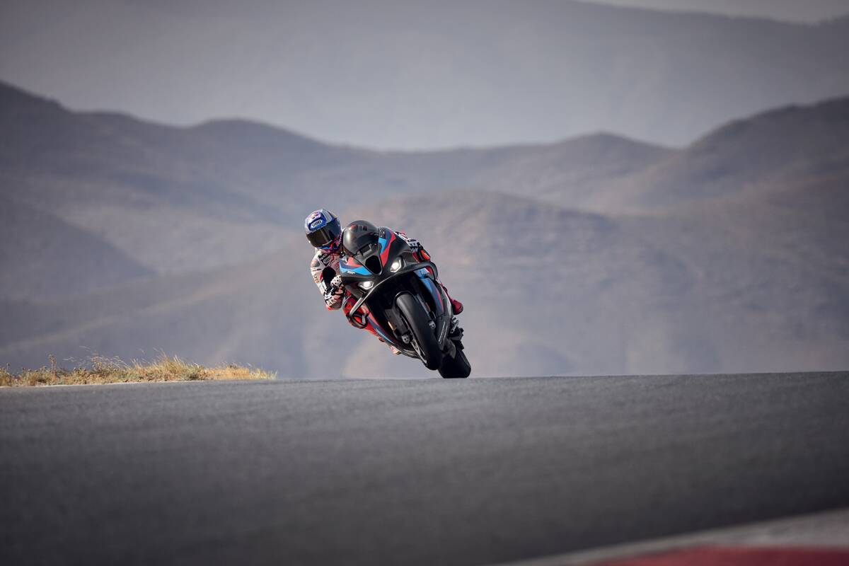 BMW M 1000 RR (2026)