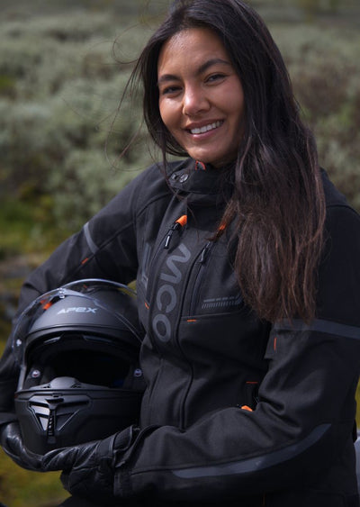 Hjelm, Apex. FI200 Solid (matt svart) Helhjelm